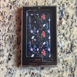 Casely iPhone X/Xs black floral case
